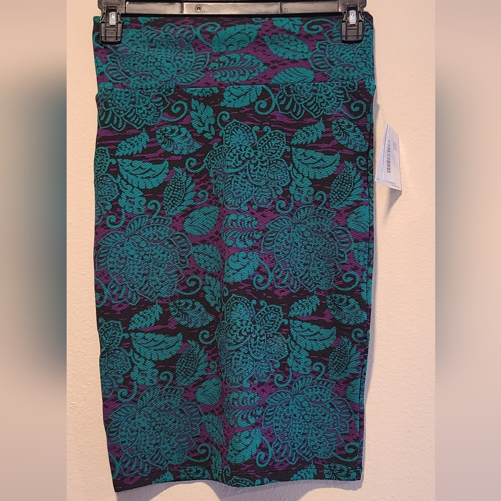 LuLaRoe Cassie Skirt